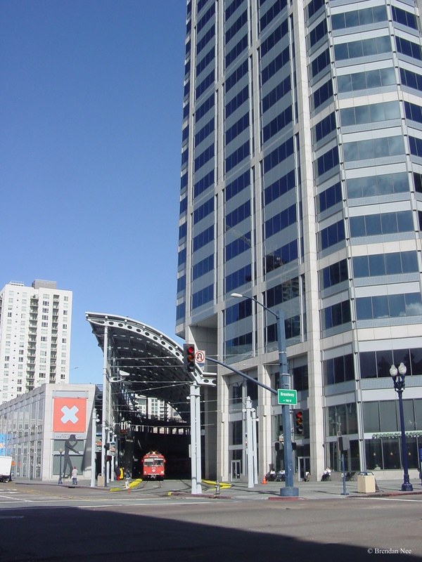 San Diego Trolley - San Diego 1-05 901